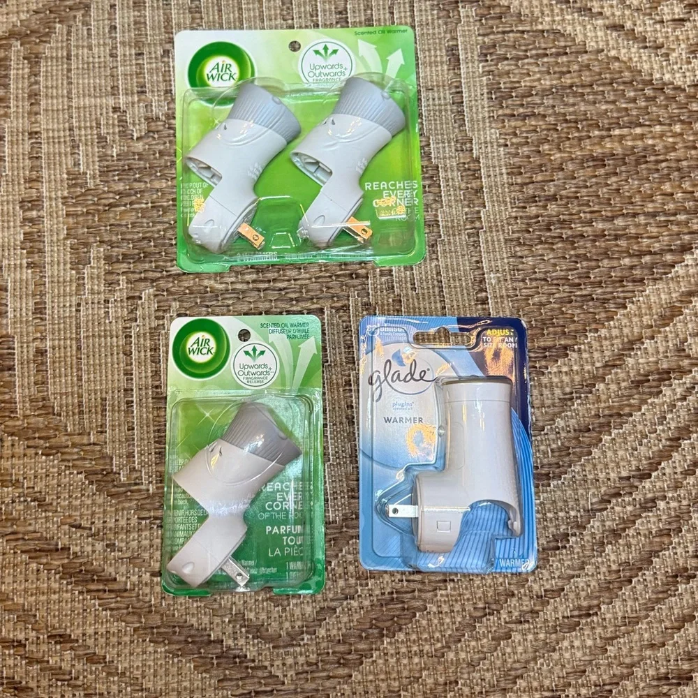 Plug In Bundle - Picture 2 of 3